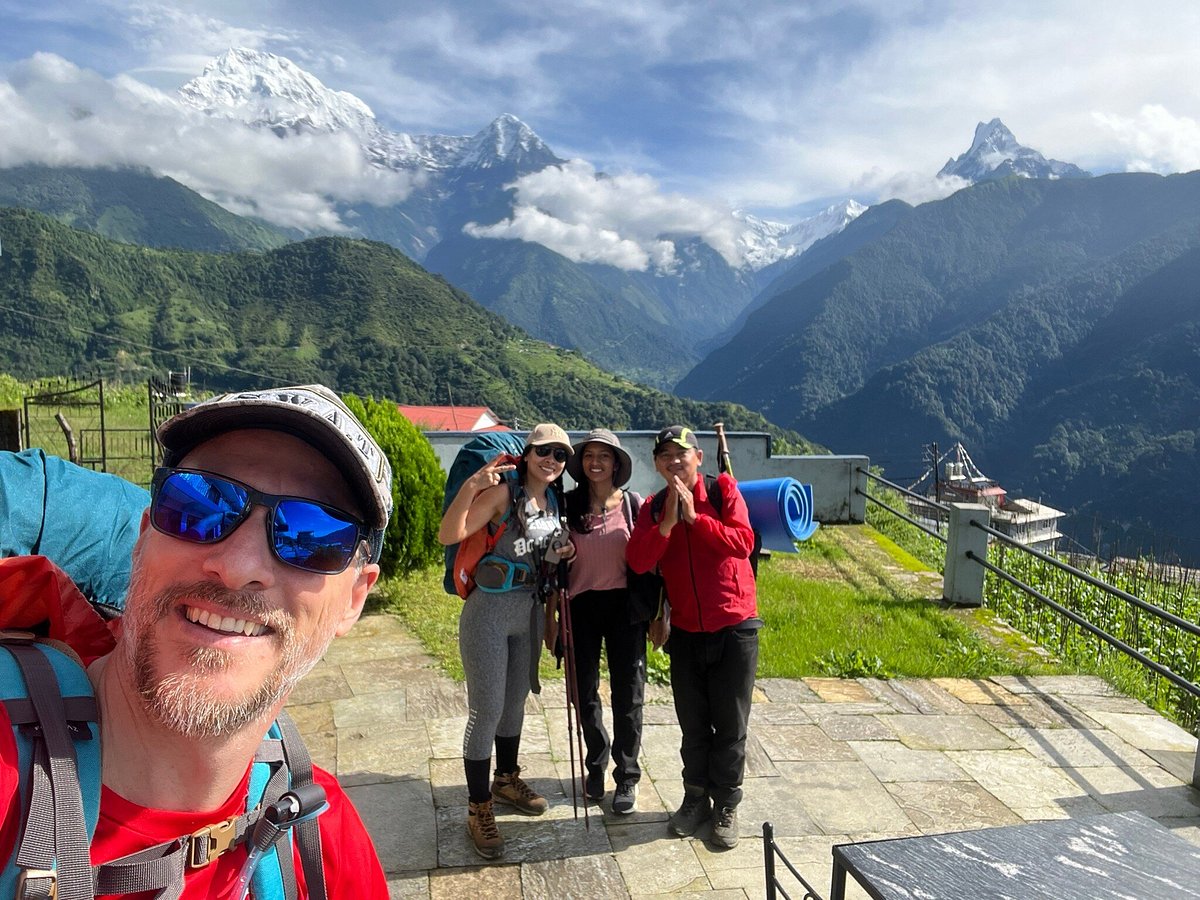 ghorepani poonhill yoga trek