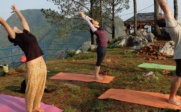 Ghorepani Poonhill Yoga Trek | Best Yoga Retreat & Academy | Nepal