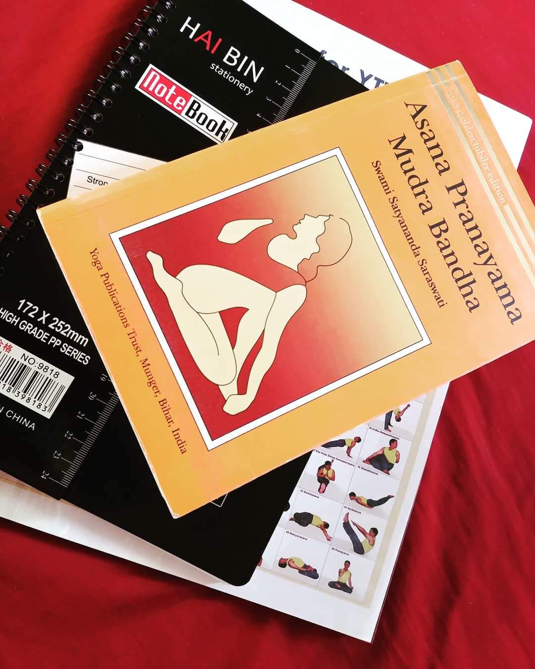 WHAT TO PACK FOR A 22 DAYS YOGA TEACHER TRAINING – THE ULTIMATE CHECKLIST