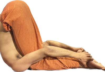 Karnapidasana